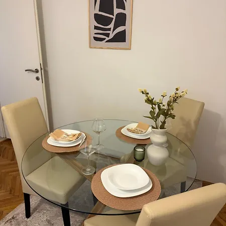 August Apartment Medulin