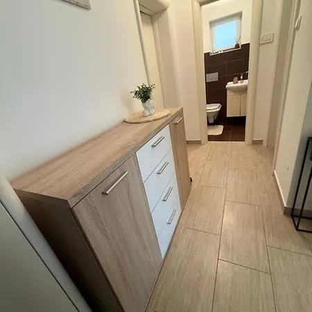 August Apartment Medulin